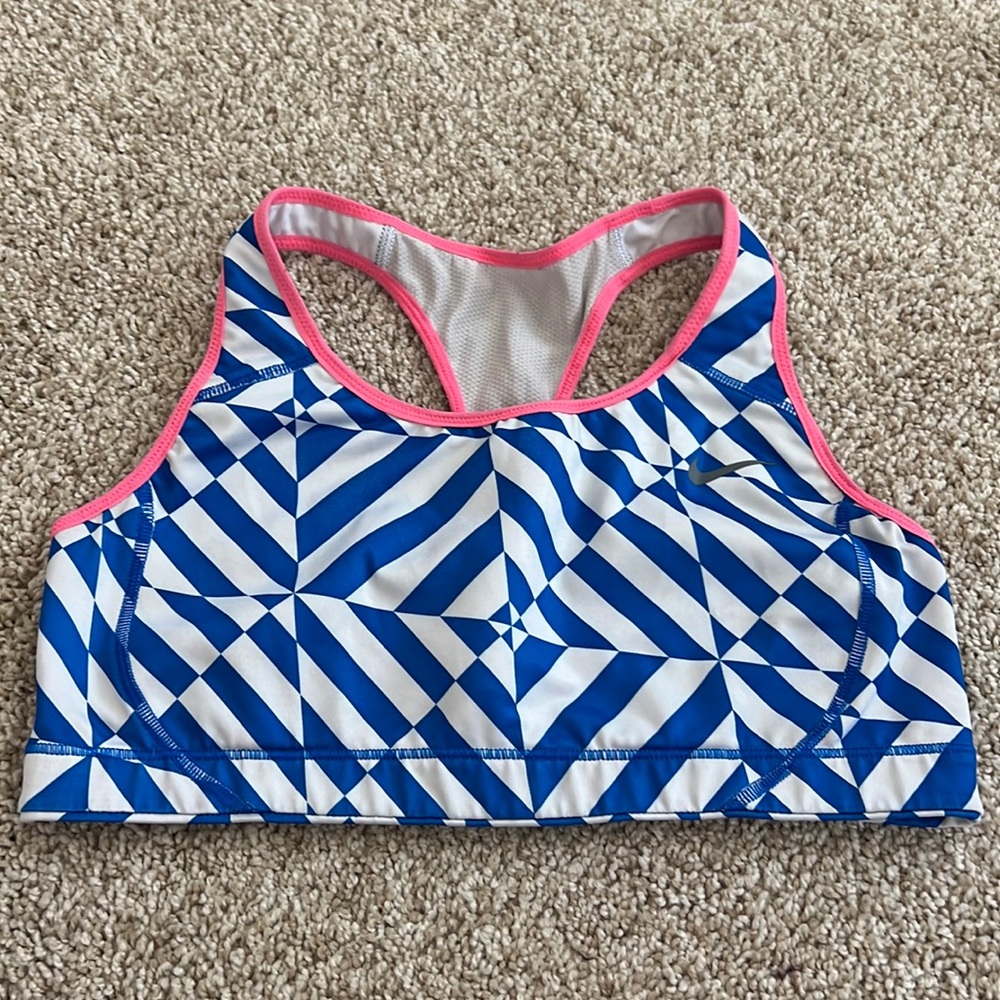 NIKE Sports-bra